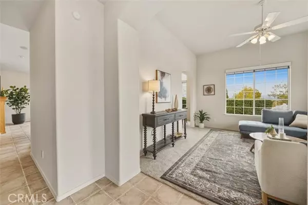 Paso Robles, CA 93446,1608 Via Flora