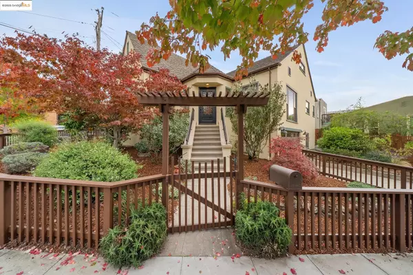 Albany, CA 94706,1498 Posen Ave