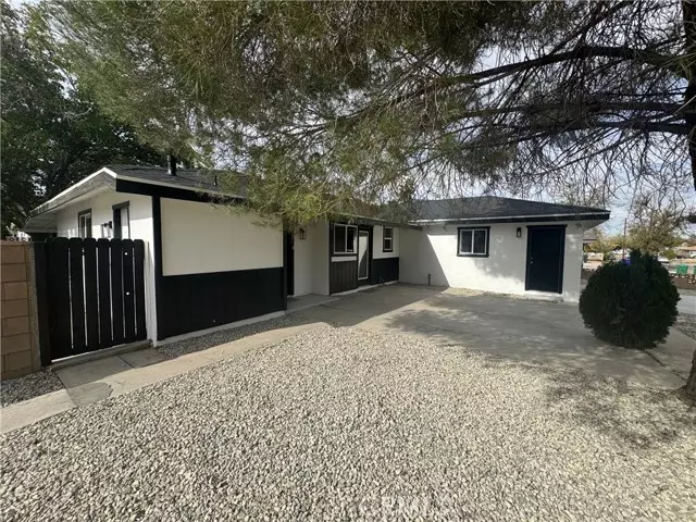 45503 Andale, Lancaster, CA 93535