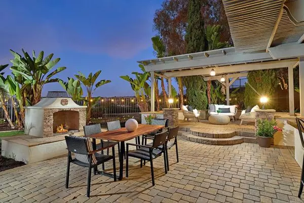 Carlsbad, CA 92009,6911 Goldstone Rd