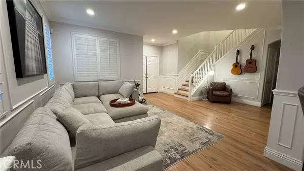 Temecula, CA 92592,43198 Lancashire