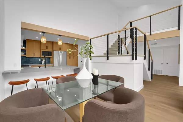 Irvine, CA 92604,64 Sandpiper 28