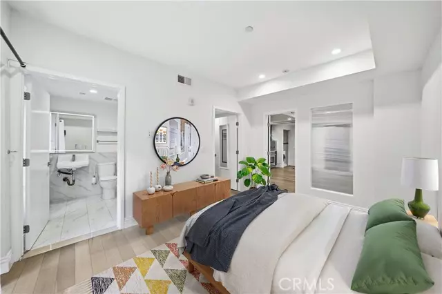 Los Angeles, CA 90005,2939 Leeward AVE 311