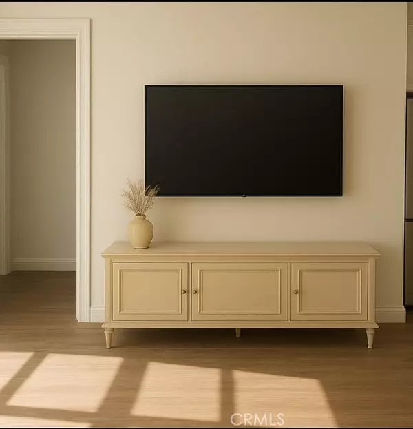 Huntington Beach, CA 92647,15285 Rushmoor