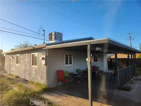 Blythe, CA 92225,519 Williams RD