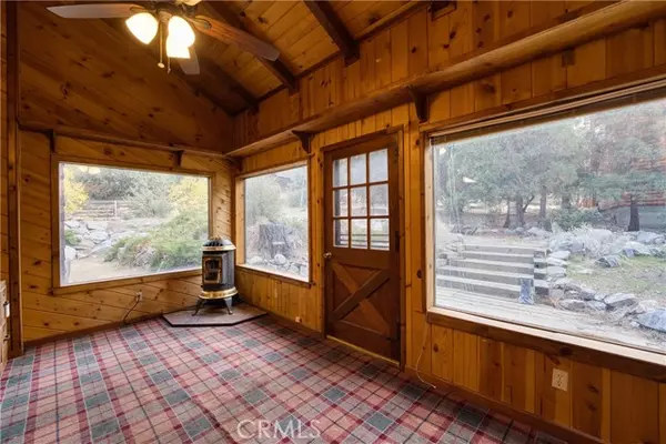 CA 93222,2517 Brentwood