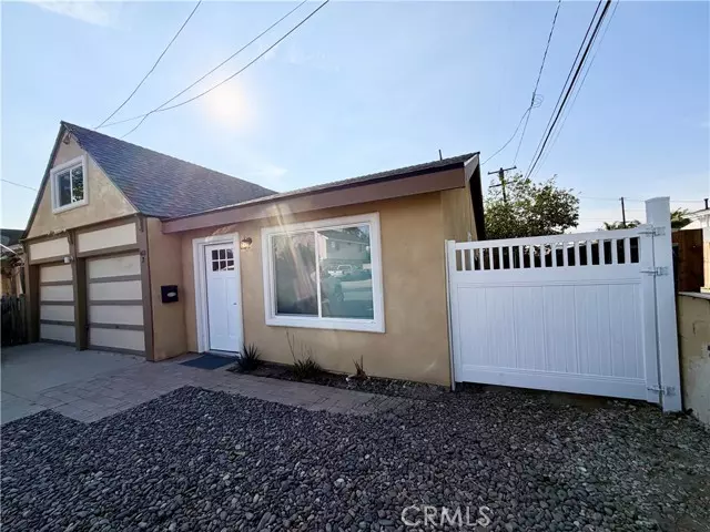 La Habra, CA 90631,401 W Erna 2