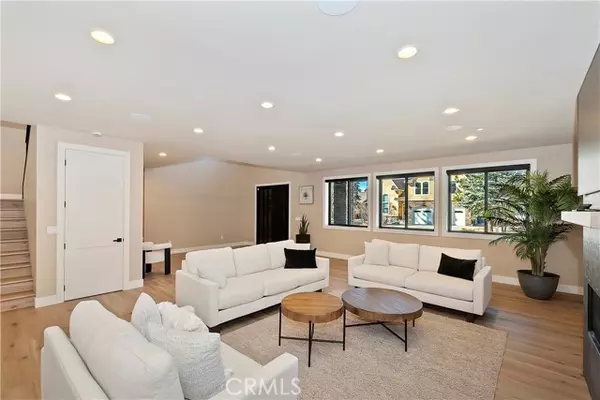 Big Bear Lake, CA 92315,361 Meadow CIR