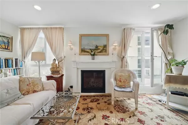 Marina Del Rey, CA 90292,1 Jib ST 103