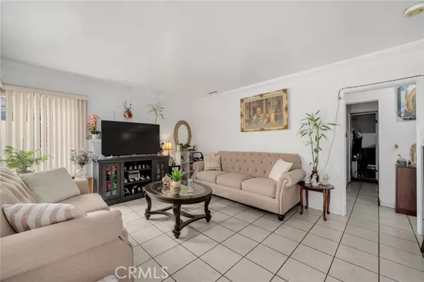 Lynwood, CA 90262,4236 Cortland ST