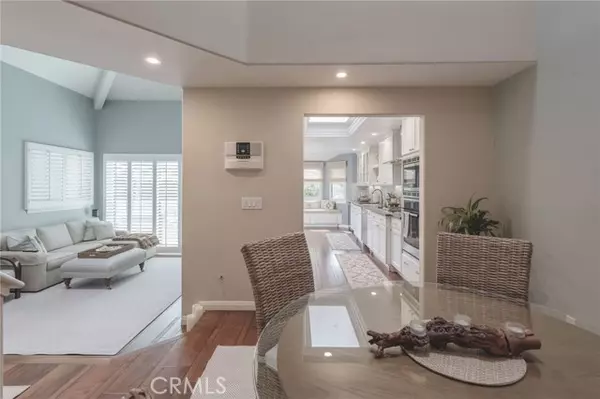 Manhattan Beach, CA 90266,1 Santa Rosa CT