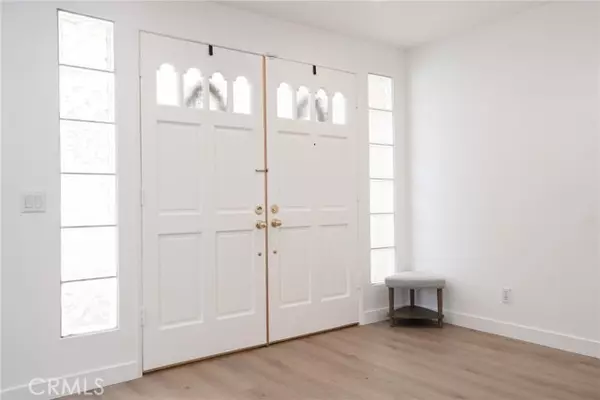 Alhambra, CA 91801,511 N 3rd ST B