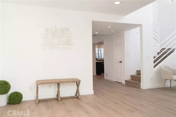 Alhambra, CA 91801,511 N 3rd ST B