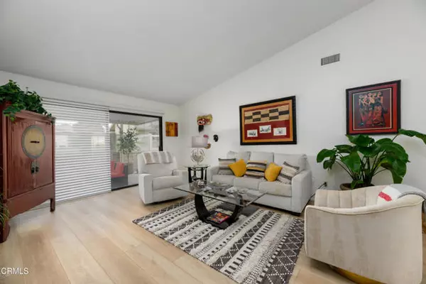 Camarillo, CA 93012,38003 Village 38