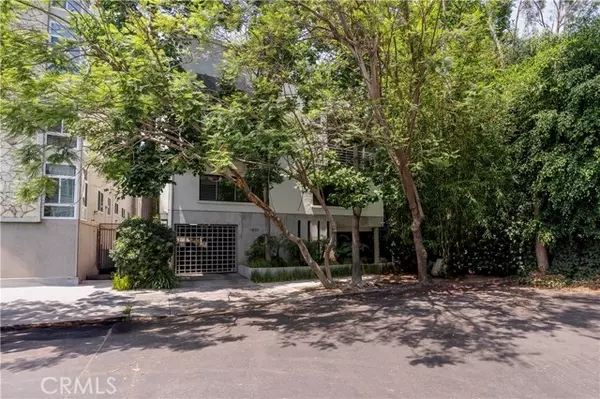 Los Angeles, CA 90025,1401 Camden AVE 2