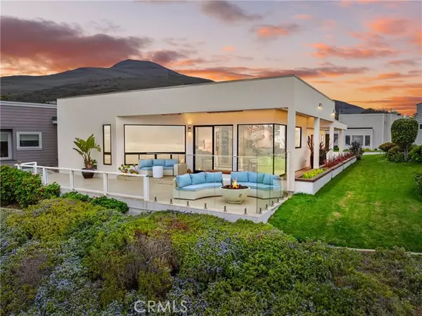 3086 Studio DR, Cayucos, CA 93430