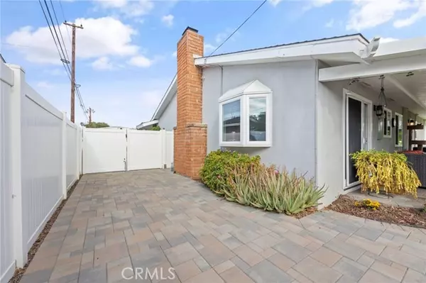 Yorba Linda, CA 92886,18302 Piper