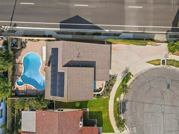 Cerritos, CA 90703,17403 Linda WAY