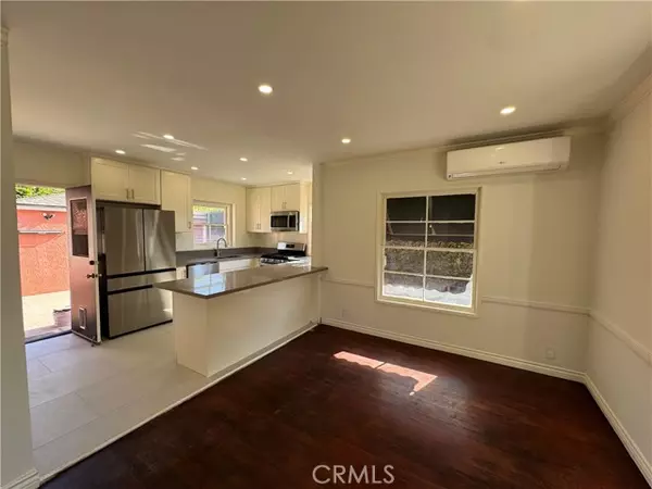 Long Beach, CA 90804,734 Los Altos