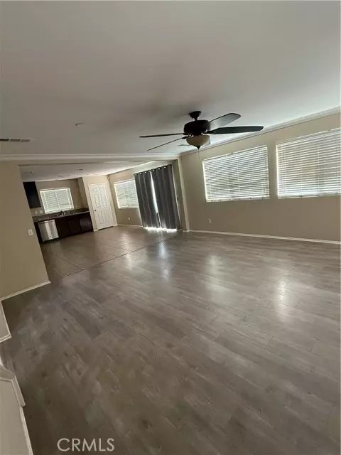 Lake Elsinore, CA 92532,35215 Caraway CT