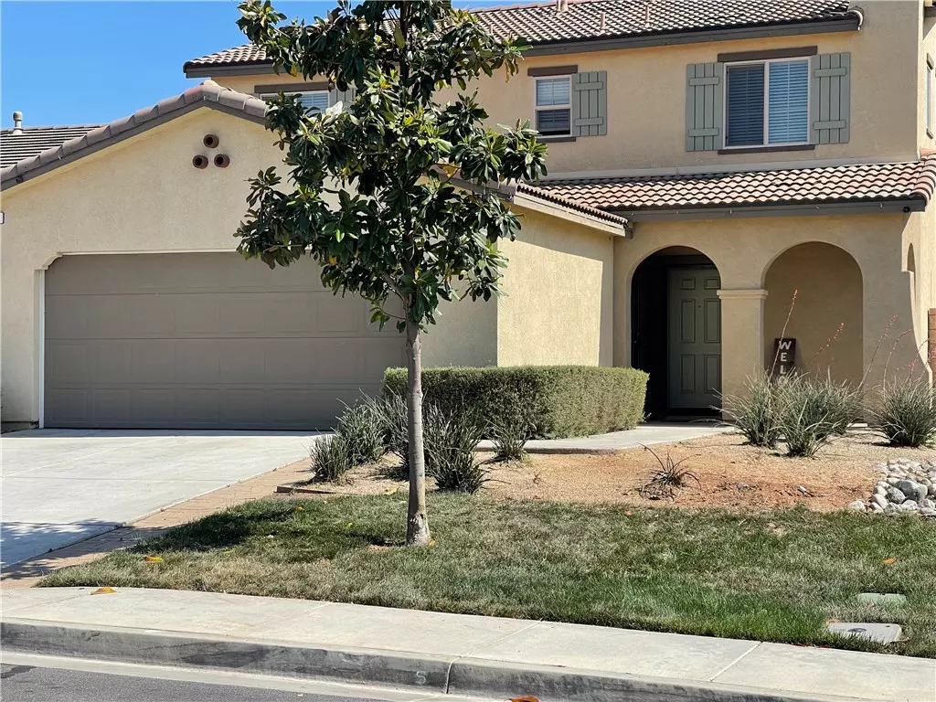Lake Elsinore, CA 92532,35215 Caraway CT