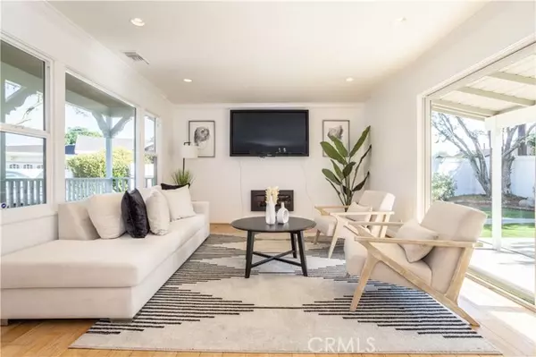 North Hills, CA 91343,14848 Gotham