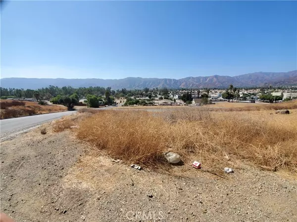 Lake Elsinore, CA 92530,0 Illinois ST