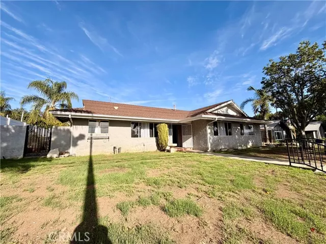 Sylmar, CA 91342,13416 Glenoaks BLD