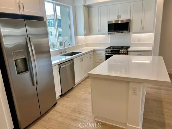 1860 S. Union 6, Anaheim, CA 92805