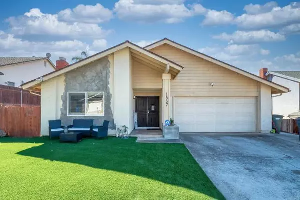 1857 Lavala LN, El Cajon, CA 92021