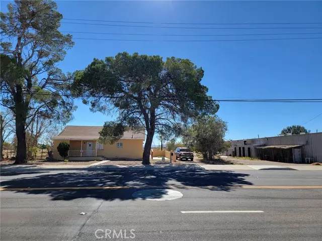 Adelanto, CA 92301,11957 Bartlett