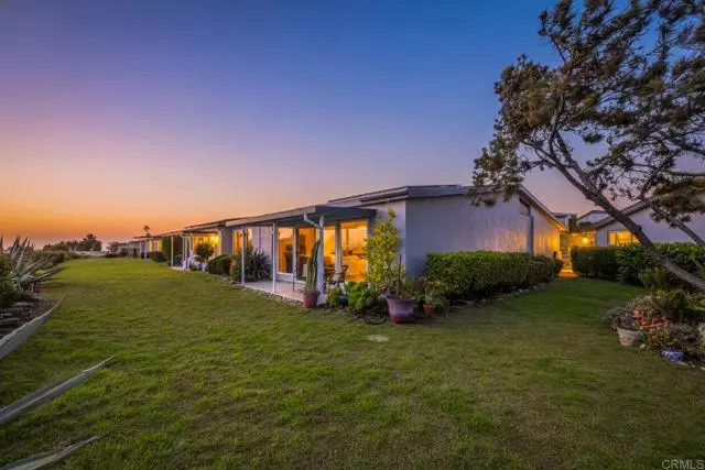 Oceanside, CA 92057,3890 Vista Campana 39