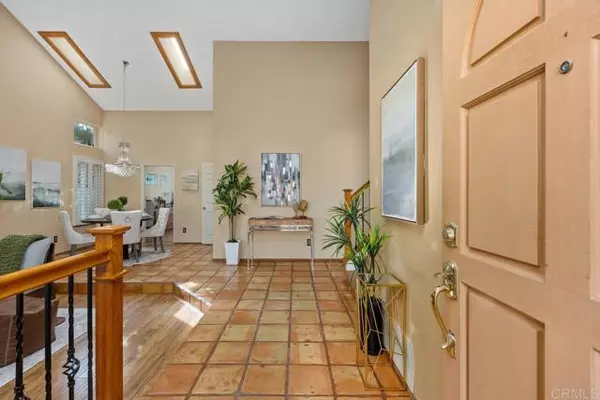 Carlsbad, CA 92008,4623 Telescope