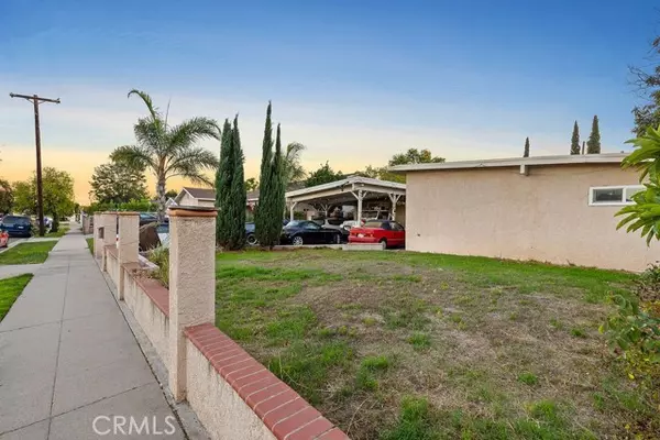 Sylmar, CA 91342,11633 Rincon