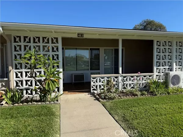 13720 St Andrews Dr M1-45J, Seal Beach, CA 90740