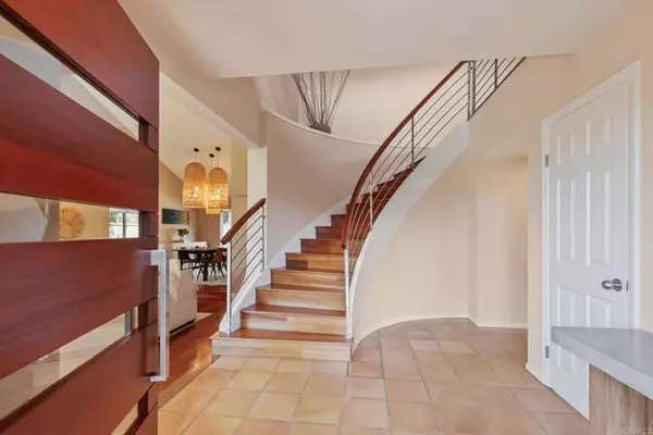 Cardiff By The Sea, CA 92007,2033 Bruceala