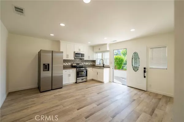 Glendale, CA 91205,319 Roads End ST