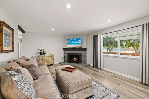 Lake Los Angeles, CA 93591,40305 174th Street East