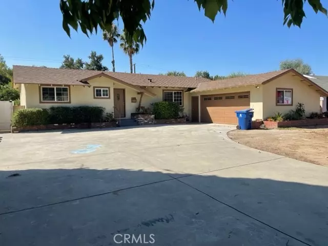 Canoga Park, CA 91304,21806 Bryant ST