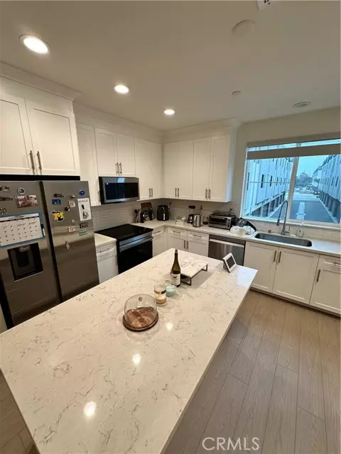 Long Beach, CA 90805,5864 Linden Ave 3