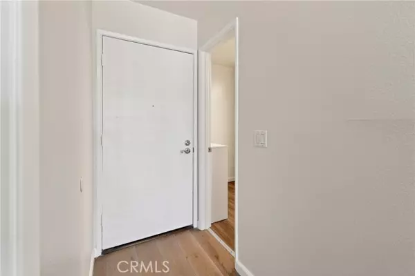 Alhambra, CA 91803,1826 Garvey Ave 8