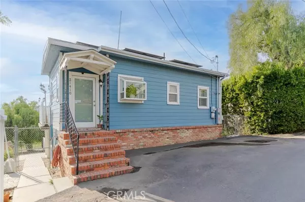 21410 Wahoo TRL, Chatsworth, CA 91311