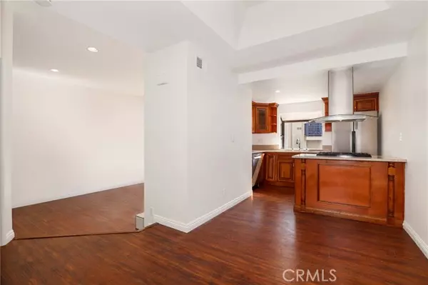 Agoura Hills, CA 91301,5738 Skyview Way C