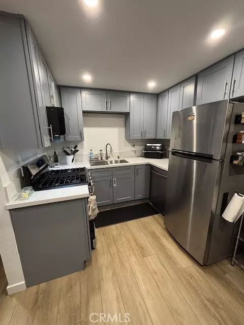 Fontana, CA 92335,8939 Mango I