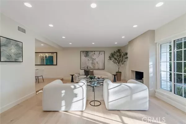 Calabasas, CA 91302,4168 Towhee