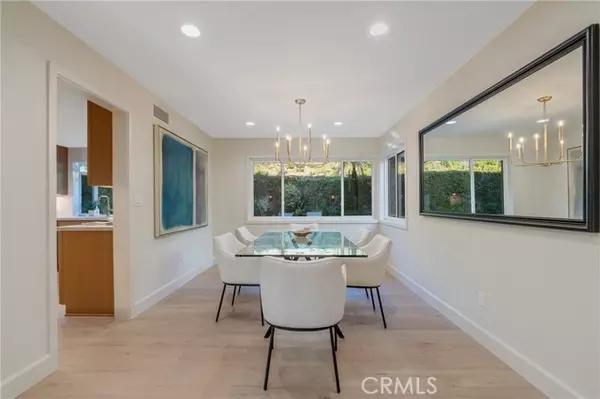 Calabasas, CA 91302,4168 Towhee