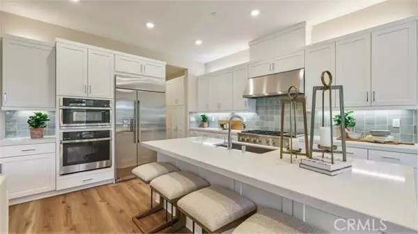 Montebello, CA 90640,638 Snowberry PL