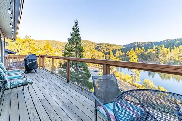 Crestline, CA 92325,24375 Zurich DR