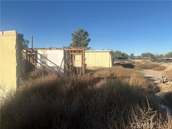 Lancaster, CA 93535,43029 7th ST