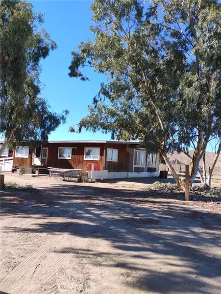 2551 Bella Vista DR, Adelanto, CA 92301